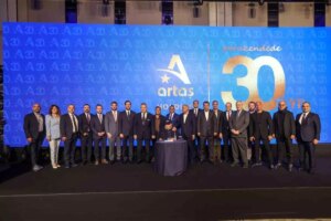 artas holding perakendede 30uncu yilini kutladi nrr9aWBf.jpg
